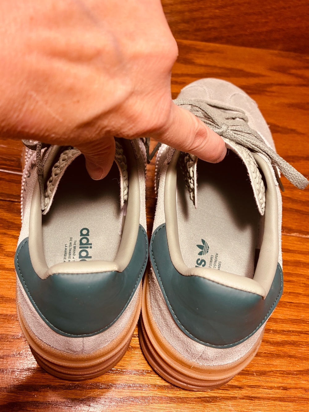 Adidas Gazelle Bold Suede Platform Gum Sole Sneakers Sage Green Women’s 6.5 - Picture 8 of 16